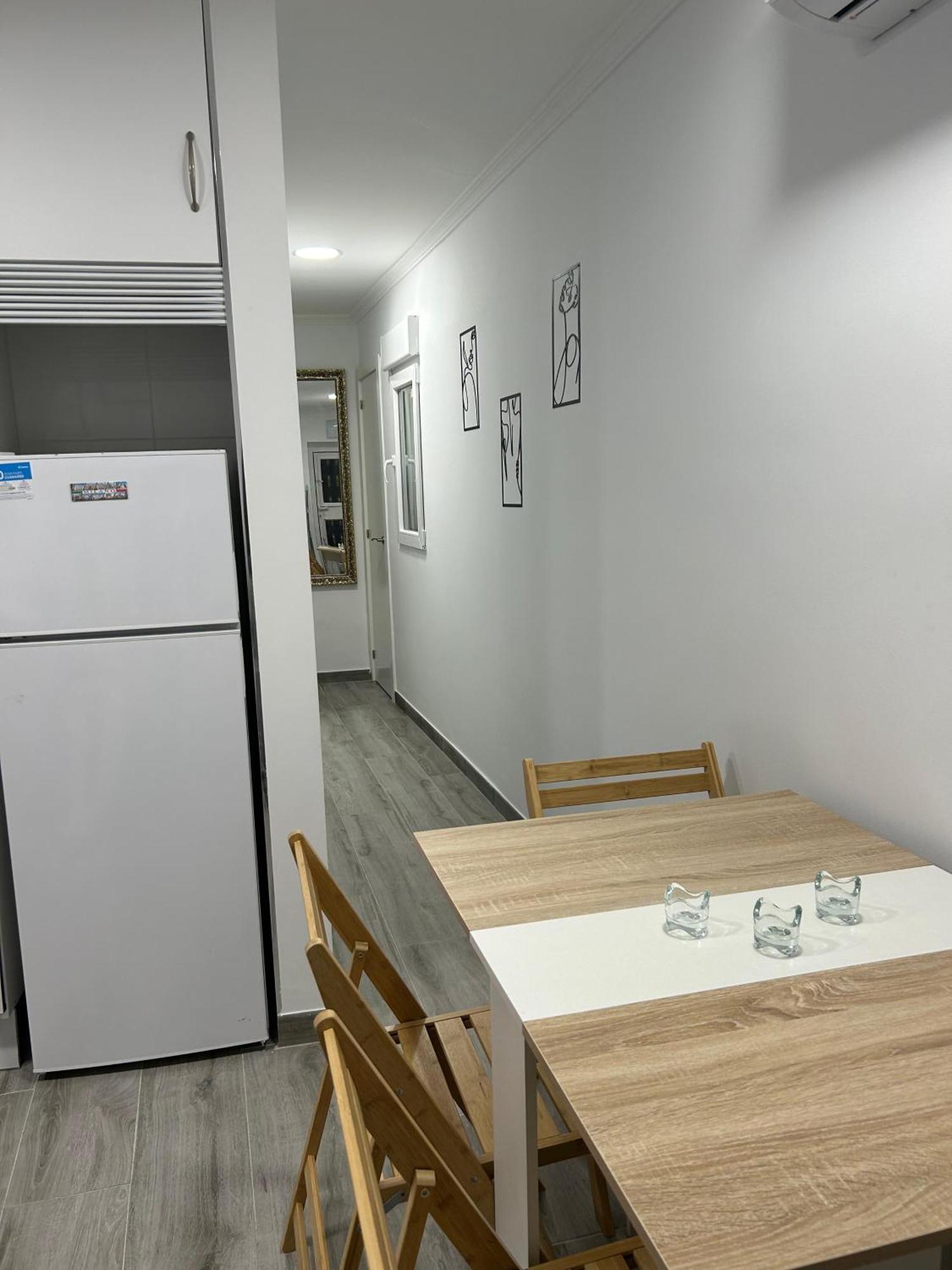 A Unos Pasos A Paseo Del Prado Apartamento Madri Exterior foto