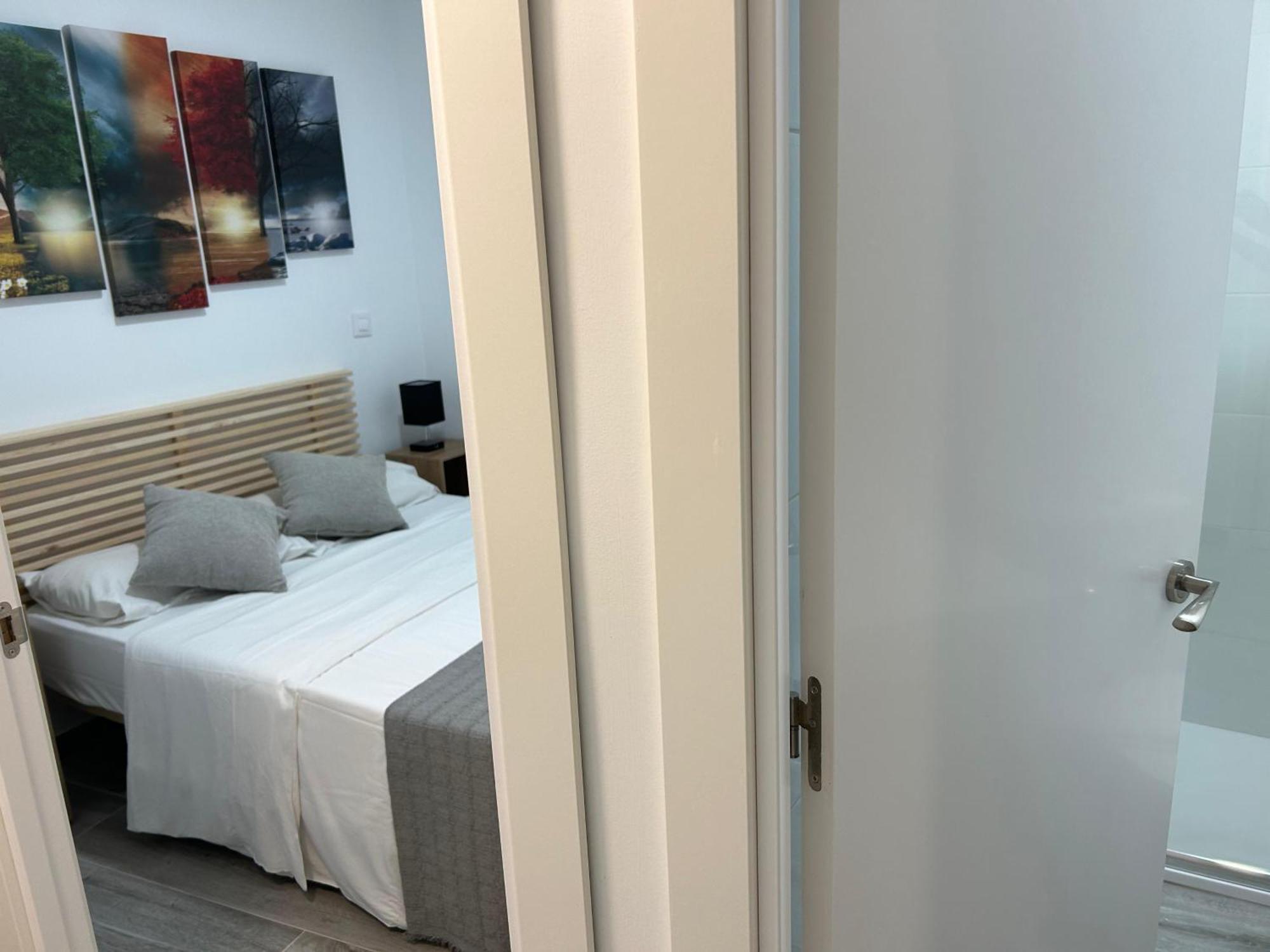 A Unos Pasos A Paseo Del Prado Apartamento Madri Exterior foto